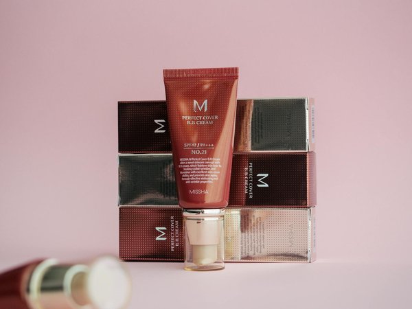 Mode bohème : 10 pièces indispensables pour votre sac de voyage